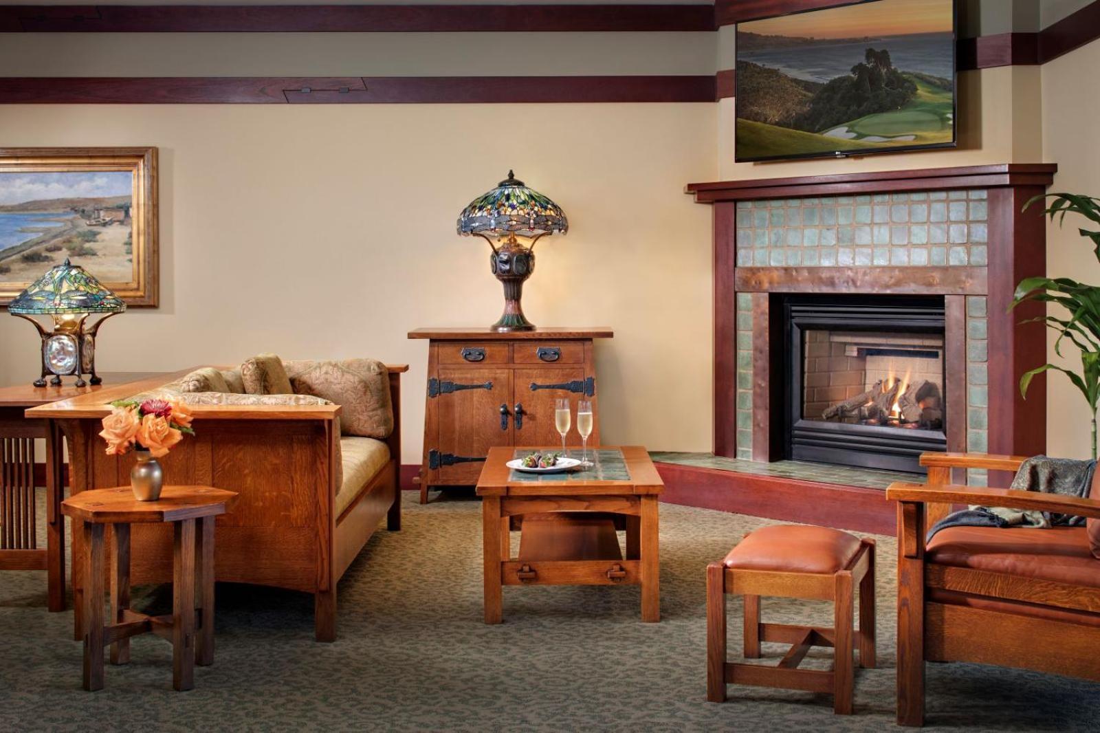 The At Torrey Pines Hotel San Diego